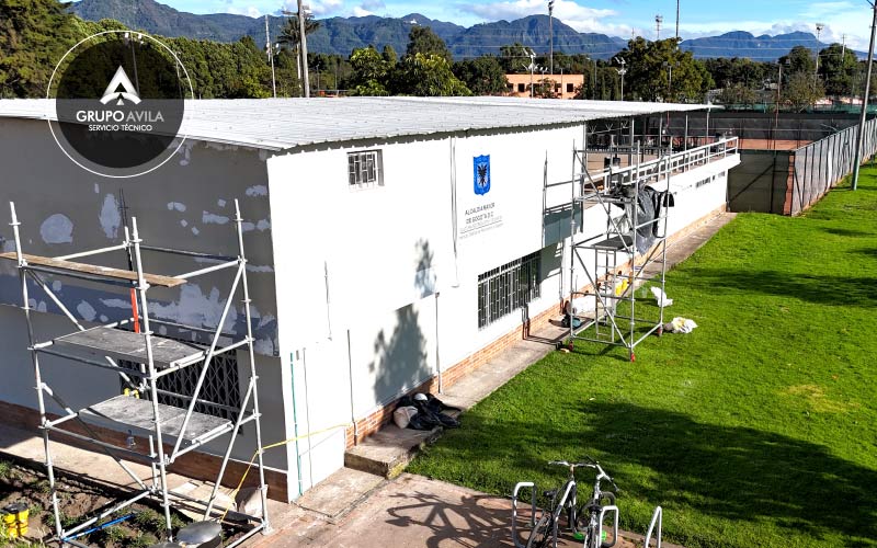 Impermeabilización de fachada de edificio en Bogotá