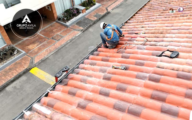 Cubierta en policarbonato para patio en Bogotá